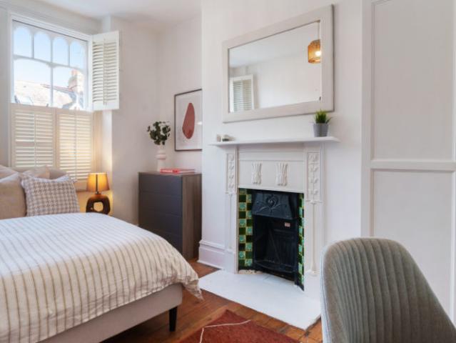 Room for rent in Shepherd's Bush, Greater London