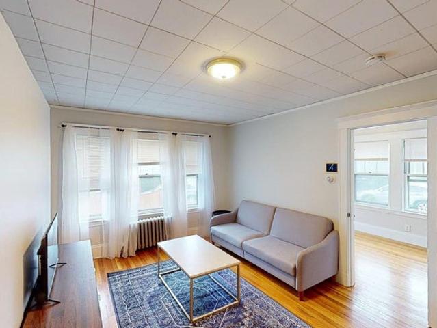 Room for rent in Somerville, Massachusetts