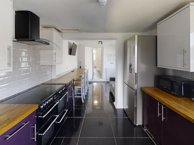 Room for rent in Brompton, Gillingham
