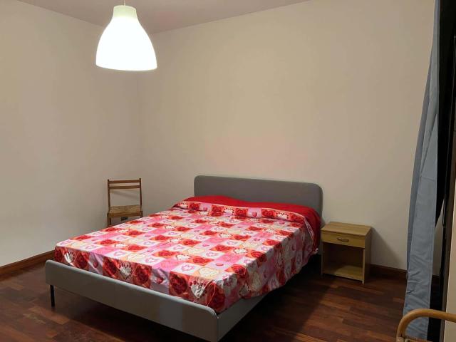 Stanza in affitto a Picanello-Ognina-Barriera-Canalicchio, Catania