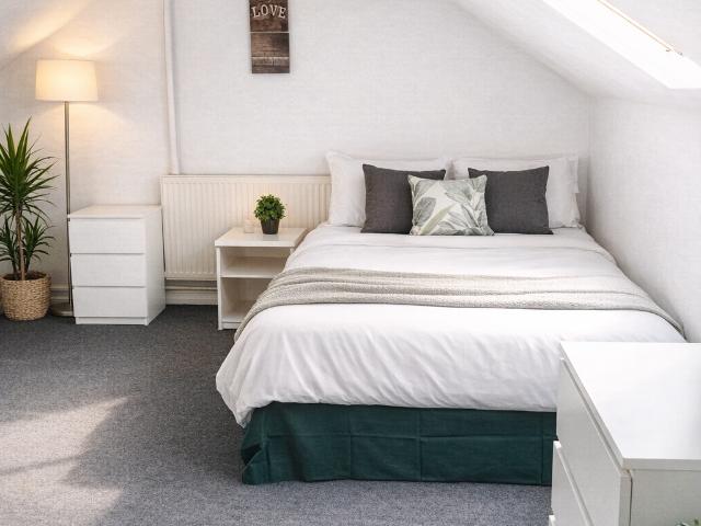 Studio for rent in Willenhall, Isle Of Man