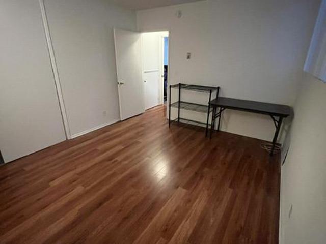 Room for rent in Canoga Park, California