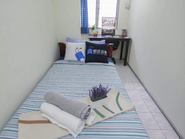 Room for rent in Petaling, Damansara Damai