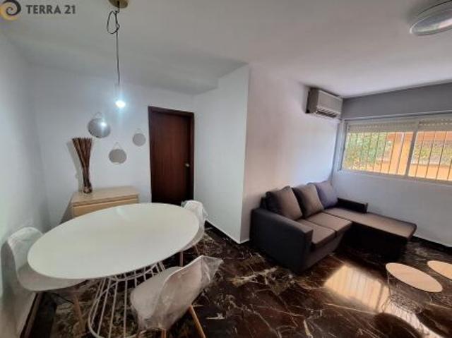 Habitación en alquiler en Peñamefecit, Jaén