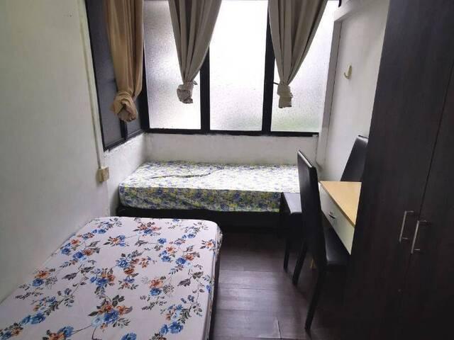 Room for rent