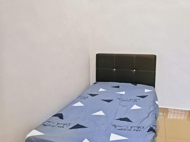 Room for rent in Country Heights Damansara, Kuala Lumpur