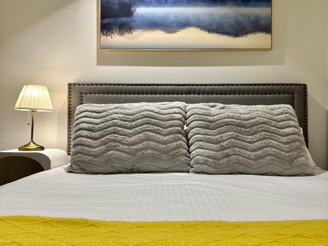 Room for rent in Camerons Creek, Victoria