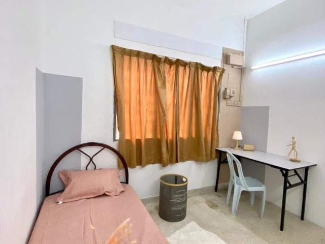 Room for rent in Petaling, Damansara Damai