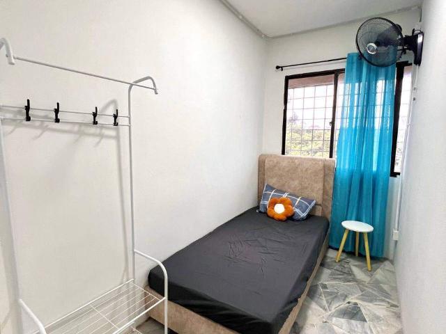 Room for rent in Country Heights Damansara, Kuala Lumpur
