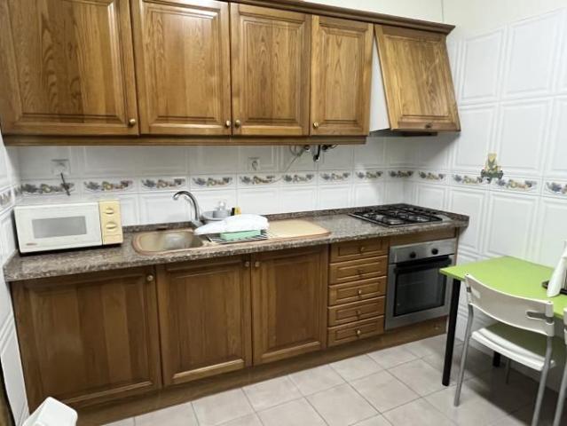 Quarto alugar em Marco Cabaço, Almada