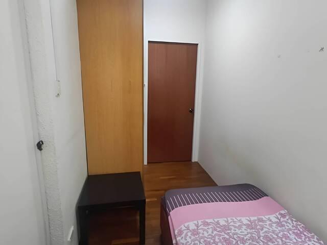 Room for rent