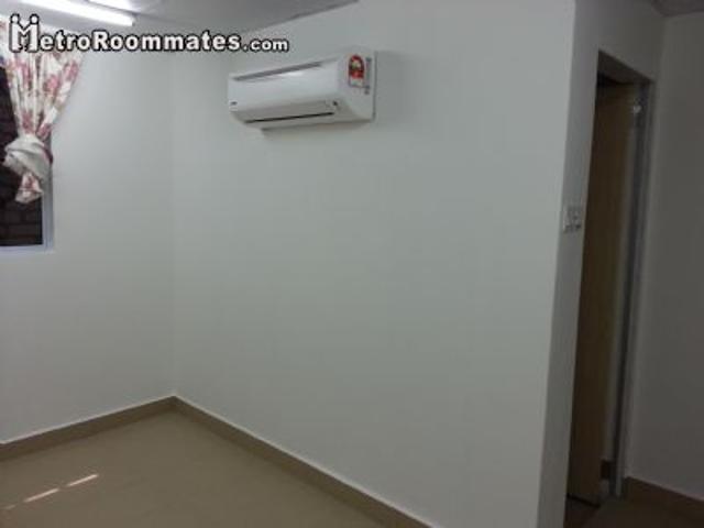 Room for rent in Georgetown, Penang