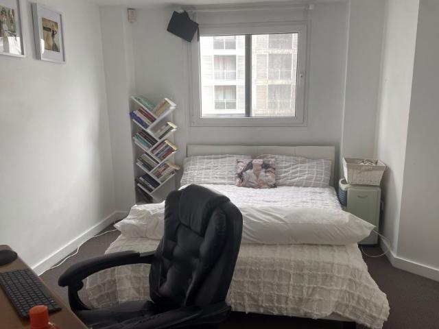 Room for rent