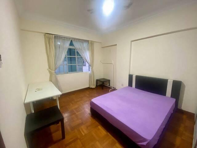 Room for rent in Nassim, Singapore