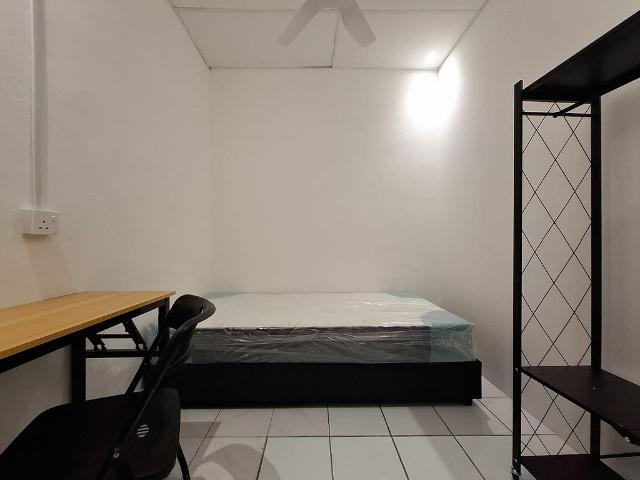 Room for rent in Country Heights Damansara, Kuala Lumpur