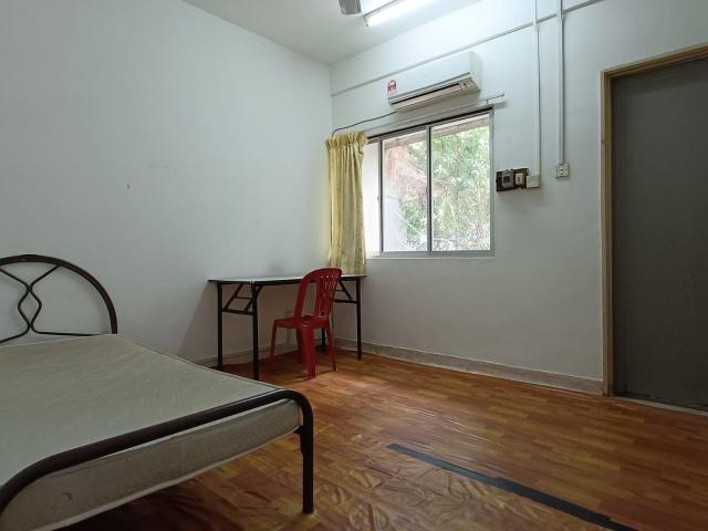Room for rent in Petaling, Damansara Damai