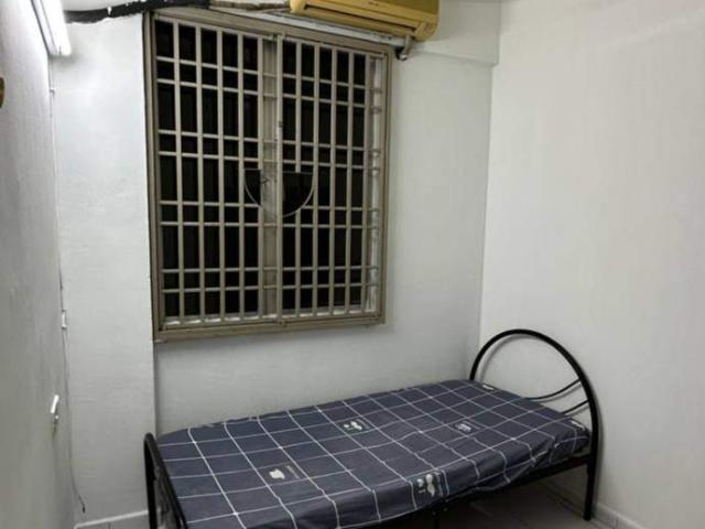 Room for rent in Mukim 13, Georgetown
