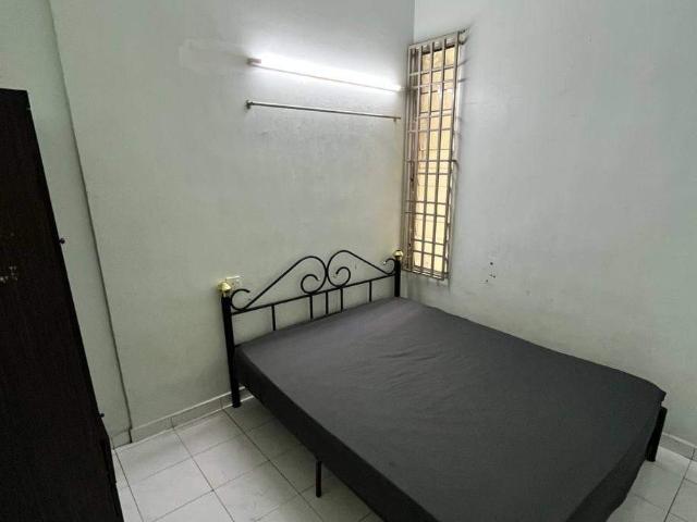 Room for rent in Georgetown, Penang