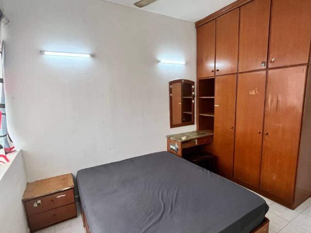 Room for rent in Mukim 13, Georgetown