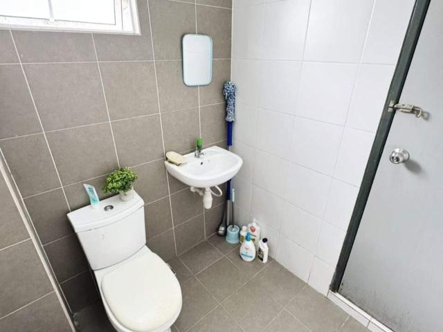 Room for rent in Jenjarom, Selangor