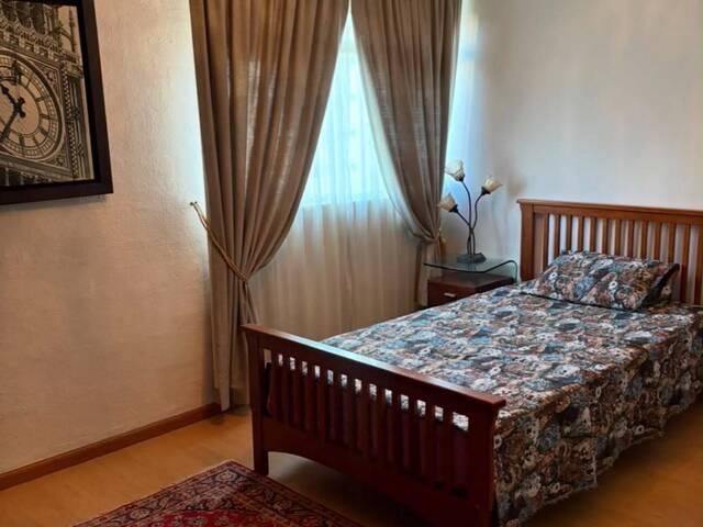 Room for rent in Chai Chee, Singapore