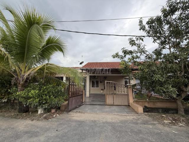 House for rent in Tanjong Sepat, Selangor