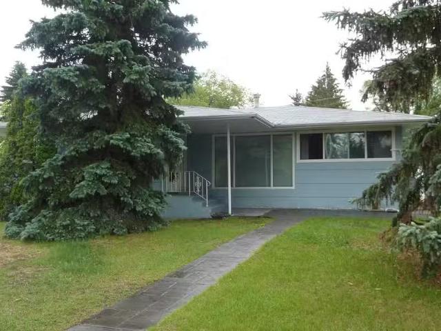 Condo for rent in Wedgewood, Alberta