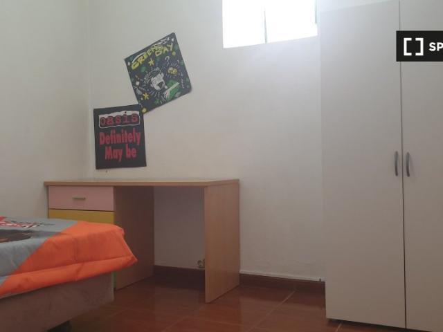 Quarto alugar em Coimbra (Sé Nova, Santa Cruz, Almedina e São Bartolomeu), Coimbra