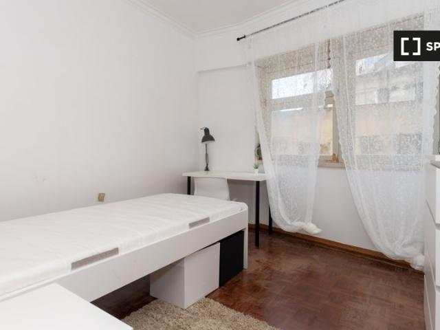 Quarto alugar em Casal do Privilégio, Odivelas