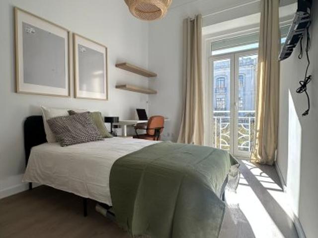 Quarto alugar em Avenidas Novas, Lisboa
