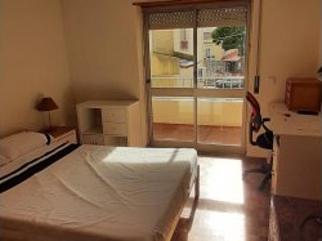 Quarto alugar em Murtal, Cascais