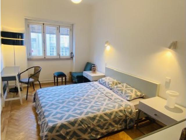 Room alugar em Lisboa, Santo Amaro