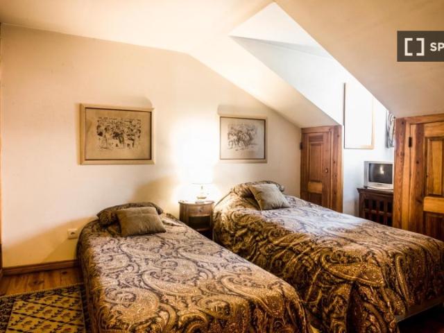 Quarto alugar em Avenidas Novas, Lisboa