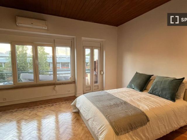 Quarto alugar em Lisboa