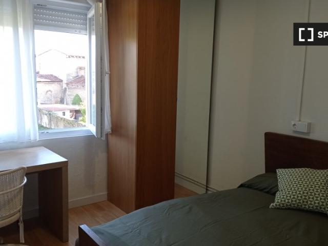 Habitación en alquiler en Oviedo, El Milán