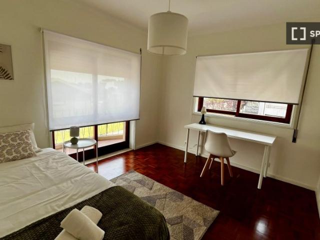 Room alugar em Porto, Avilhó