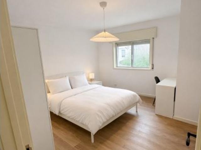 Quarto alugar em Vila Nova De Gaia, Porto