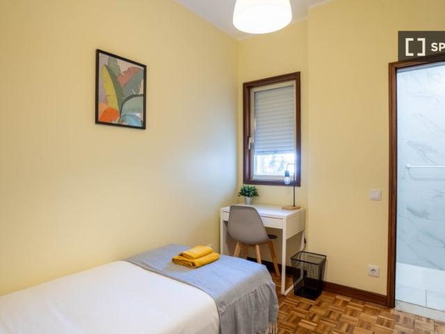 Quarto alugar em Aleixo, Porto