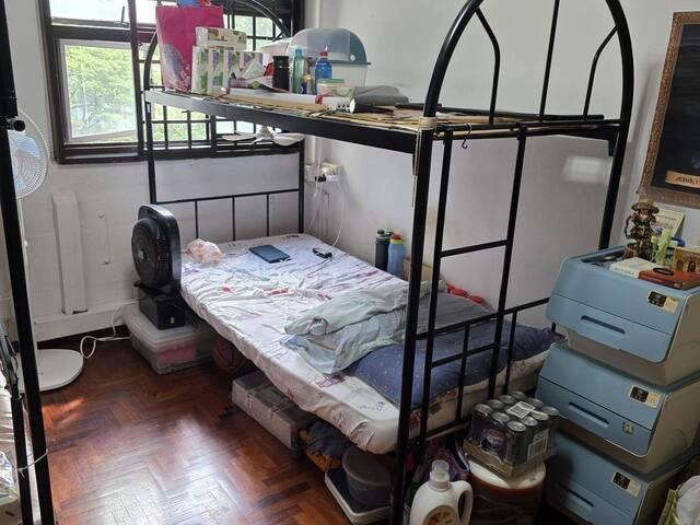 Room for rent in Telok Blangah