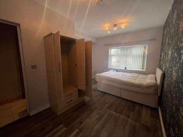 House for rent in Haslucks Green, Solihull