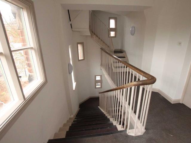 Room for rent in Goldthorn Hill, West Midlands