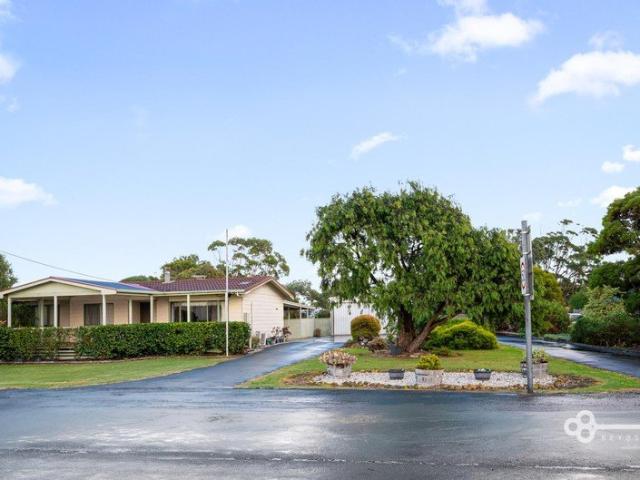 House for sale in Allendale East, South Australia
