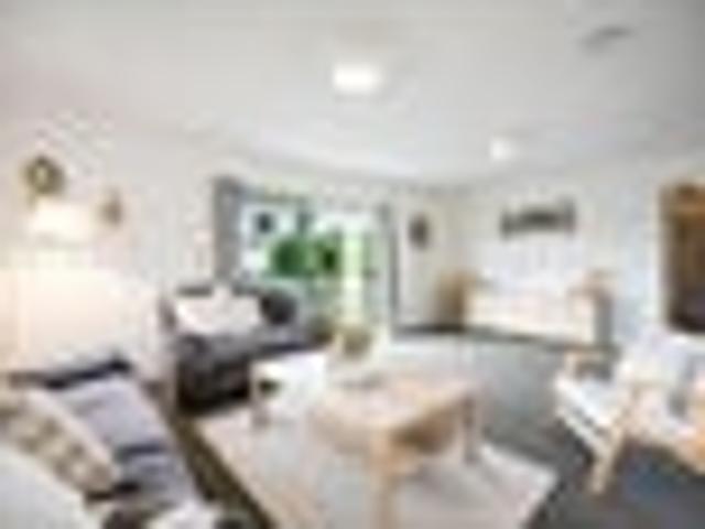 House for sale in Wairau Valley