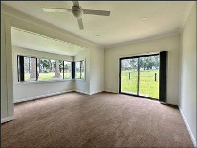House for rent in Mangrove Mountain, New South Wales