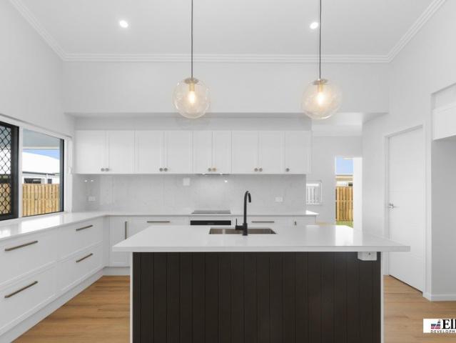 House for sale in Alligator Creek, Mackay Regional