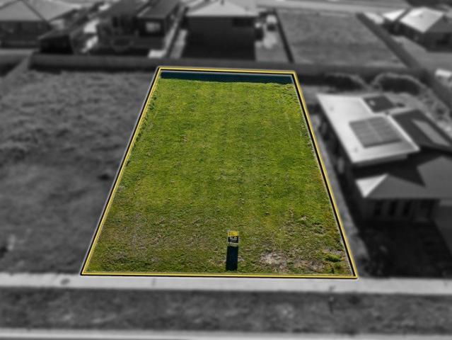 Land for sale in Lakes Entrance, Victoria