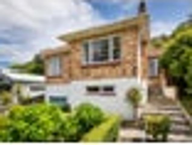 House for sale in Ōwairaka, Albert-Eden