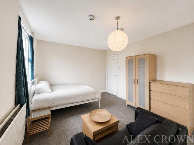 Apartment for rent in Archway, Greater London