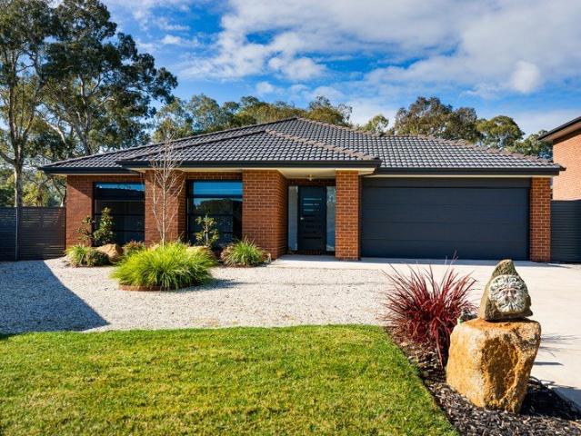 House for sale in Harcourt, Victoria