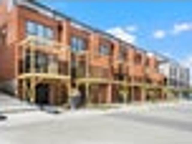 Townhouse for sale in Hobsonville, Upper Harbour